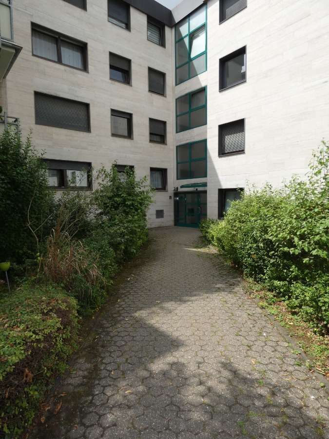 Wohnung zum Kaufen in Bergheim 88.000 € 67 m²