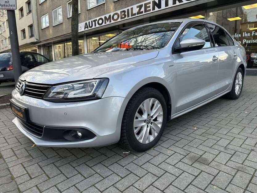 VW Jetta 167.000 km 7.980 € Recklinghausen 45657