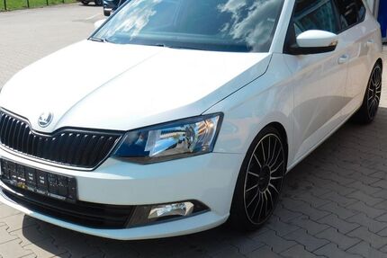 Skoda Fabia 78.319 km 8.495 &euro; Staßfurt 39418