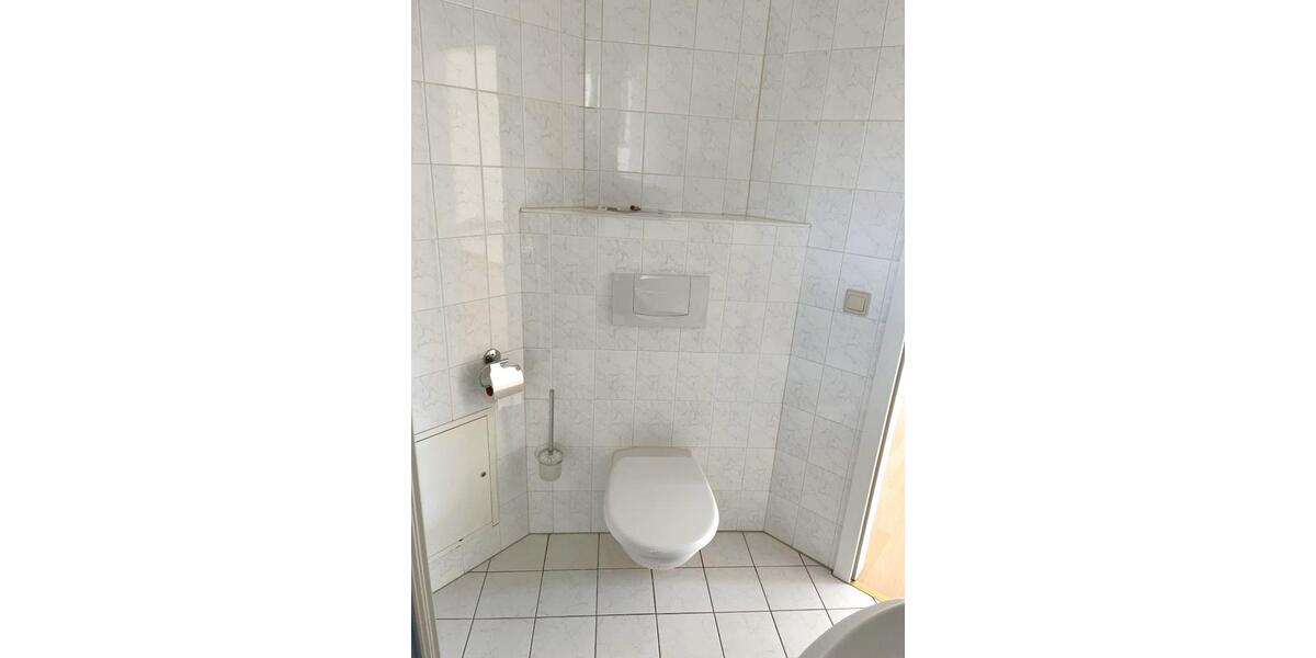 Etagenwohnung Löbau - 1 Zimmer, 32 m&sup2;, 460&euro; | Angebot:26662904