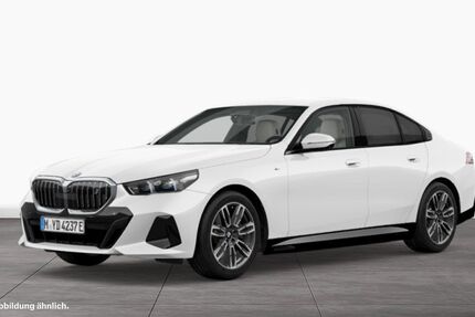 BMW i5 32.713 km 74.411 € Barsbüttel bei Hamburg 22885