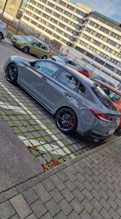 i30