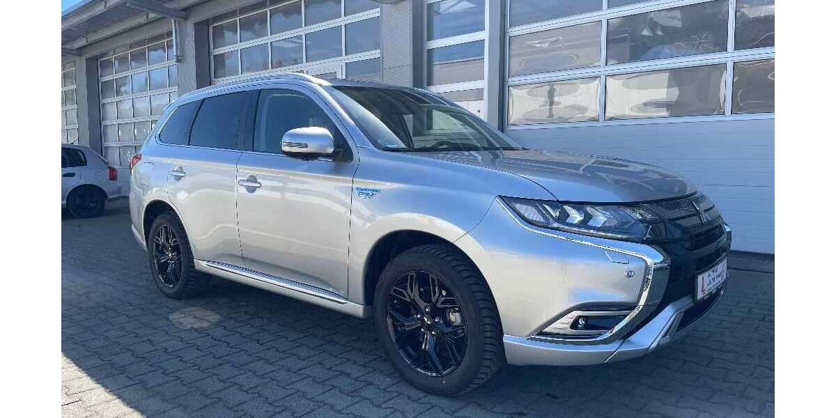 Mitsubishi Outlander 41.493 km 24.990 &euro; Dauchingen 78083