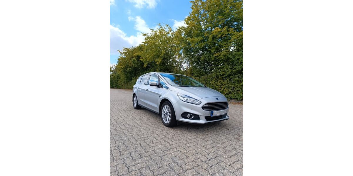 Ford S-Max 230.000 km 9.100 € Frechen 50226