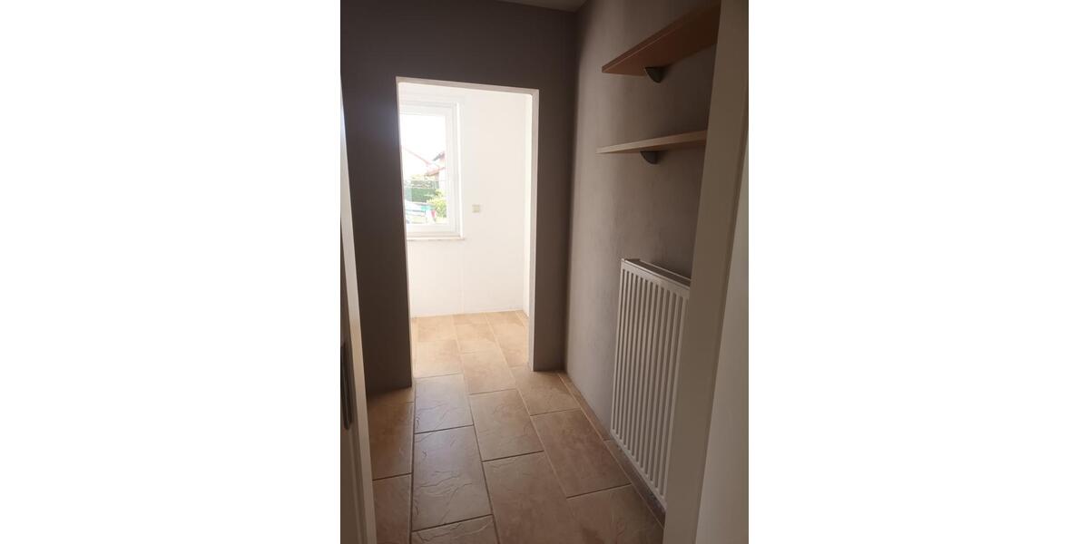 Erdgeschoßwohnung Beckingen - 4 Zimmer, 130 m&sup2;, 975&euro; | Angebot:25572199