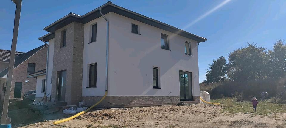 Einfamilienhaus Eutin - 5 Zimmer, 150 m&sup2;, 2.050&euro; | Angebot:26235145