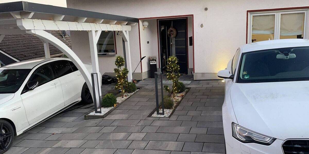 Einfamilienhaus Bergneustadt - 7 Zimmer, 240 m&sup2;, 570.000&euro; | Angebot:26330511