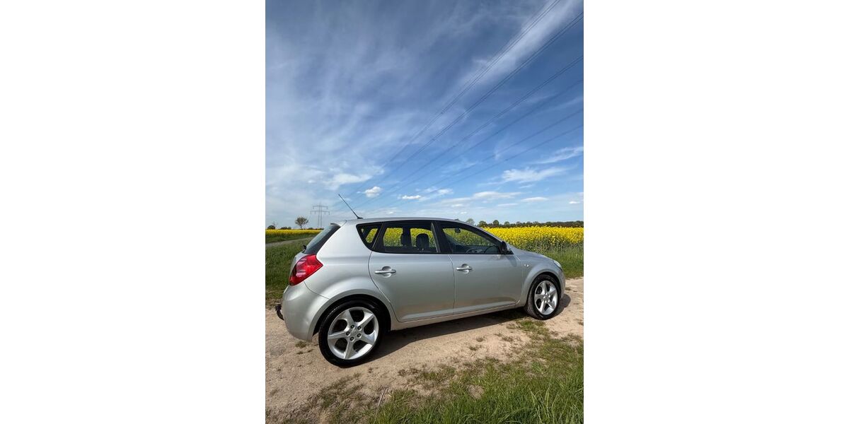 Kia ceed / Ceed 112.300 km 4.500 &euro; Verden 27283