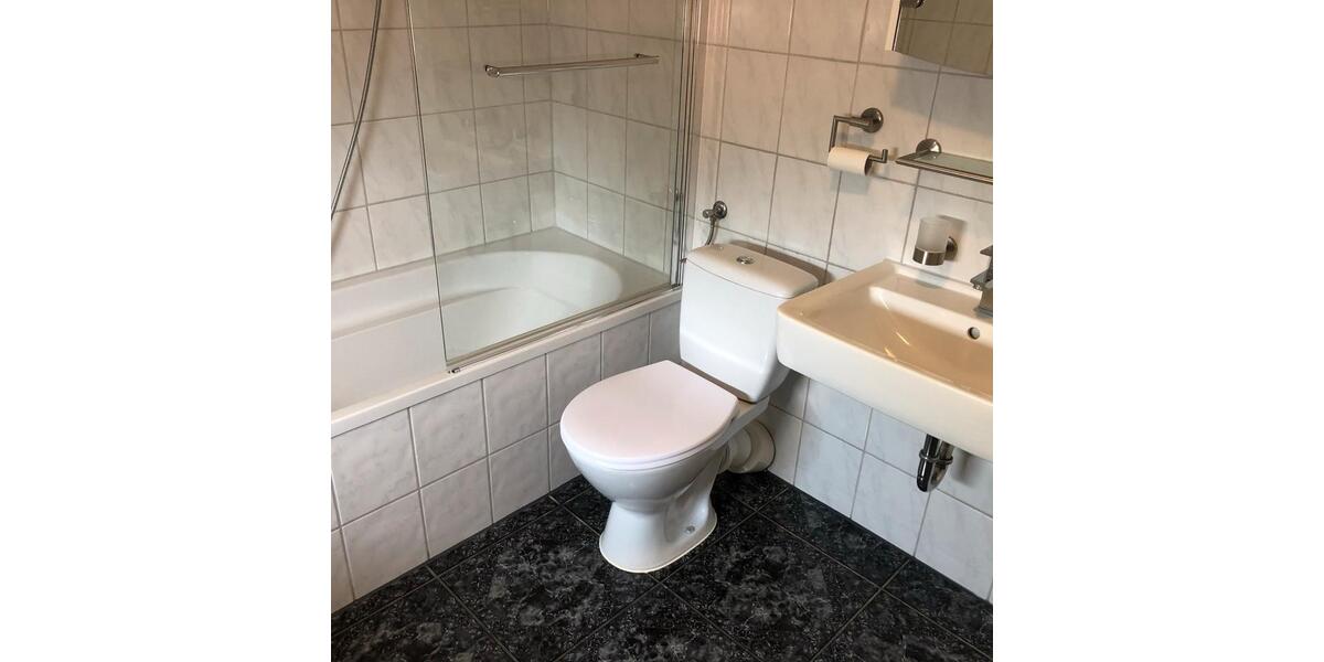 Mehrfamilienhaus, Wohnhaus Dillingen an der Donau - 8 Zimmer, 240 m&sup2;, 699.000&euro; | Angebot:26122874