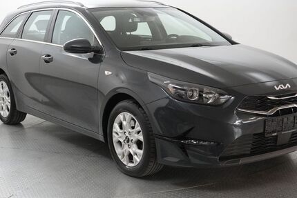 Kia ceed Sportswagon 141.361 km 12.750 &euro; Bebra 36179
