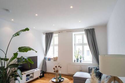 HOMESK - Sofort bezugsfreie 3-Zimmer-Altbauwohnung im Hochparterre im Prenzlauer Berg 3 zimmer