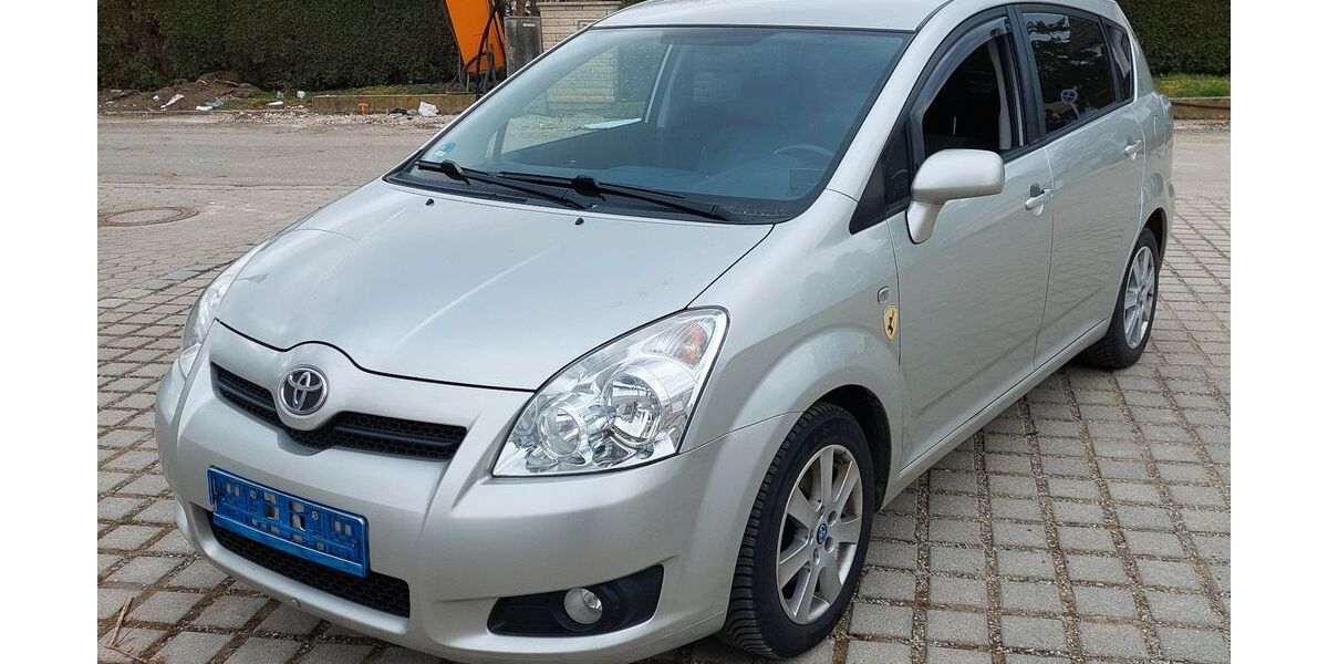 Toyota Corolla Verso 153.767 km 4.900 &euro; Röhrmoos / Biberbach 85244