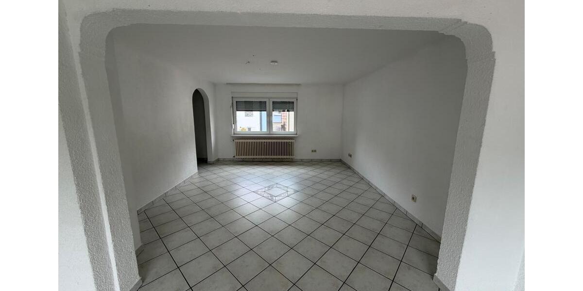 Mehrfamilienhaus, Wohnhaus Quierschied - 5 Zimmer, 184 m&sup2;, 149.000&euro; | Angebot:26982790