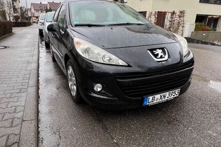 Peugeot 207 131.680 km 2.400 &euro; Gerlingen 70839