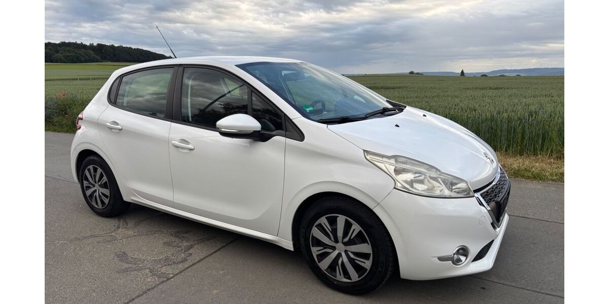 Peugeot 208 189.292 km 2.950 &euro; Lautert 56355