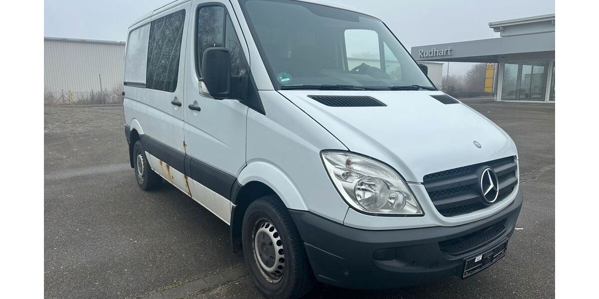 Mercedes-Benz Sprinter 198.000 km 7.490 &euro; Giengen An Der Brenz 89537