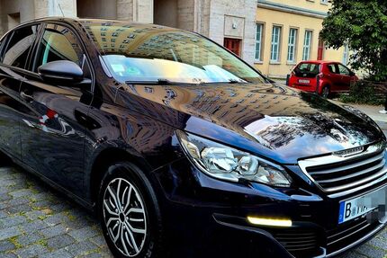 Peugeot 308 103.000 km 4.300 &euro; berlin/friedrichshain 10243