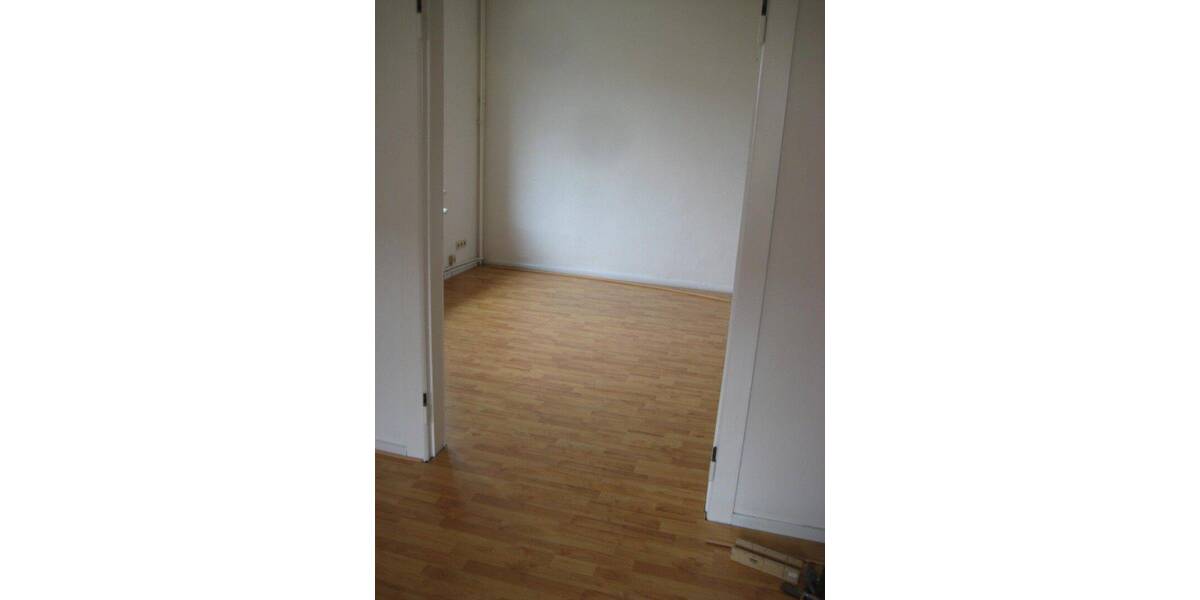 Etagenwohnung Prenzlau - 3 Zimmer, 64 m&sup2;, 451&euro; | Angebot:26883483