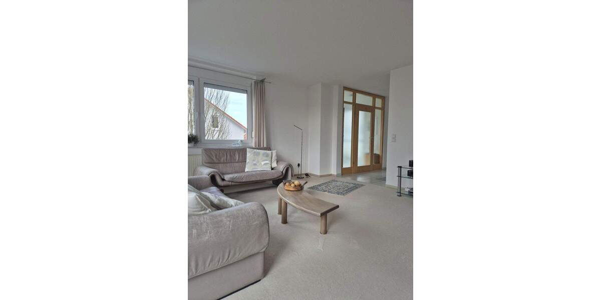 Niedrigenergie-Haus in ruhiger Wohnlage reserviert 5 zimmer