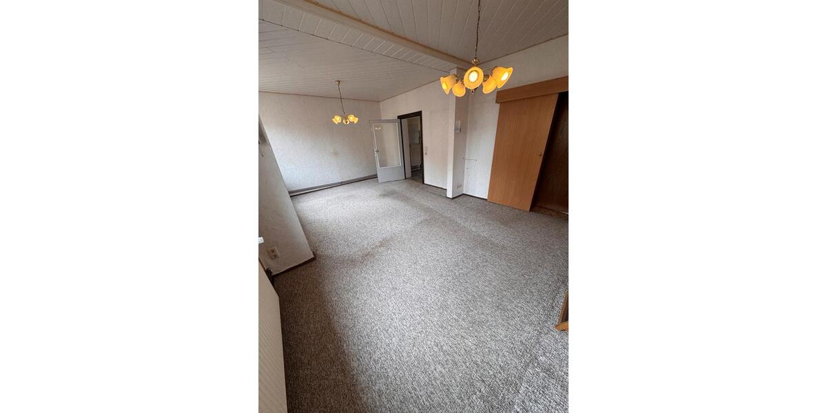 Mehrfamilienhaus, Wohnhaus Tangerhütte - 8 Zimmer, 220 m&sup2;, 155.000&euro; | Angebot:26394678