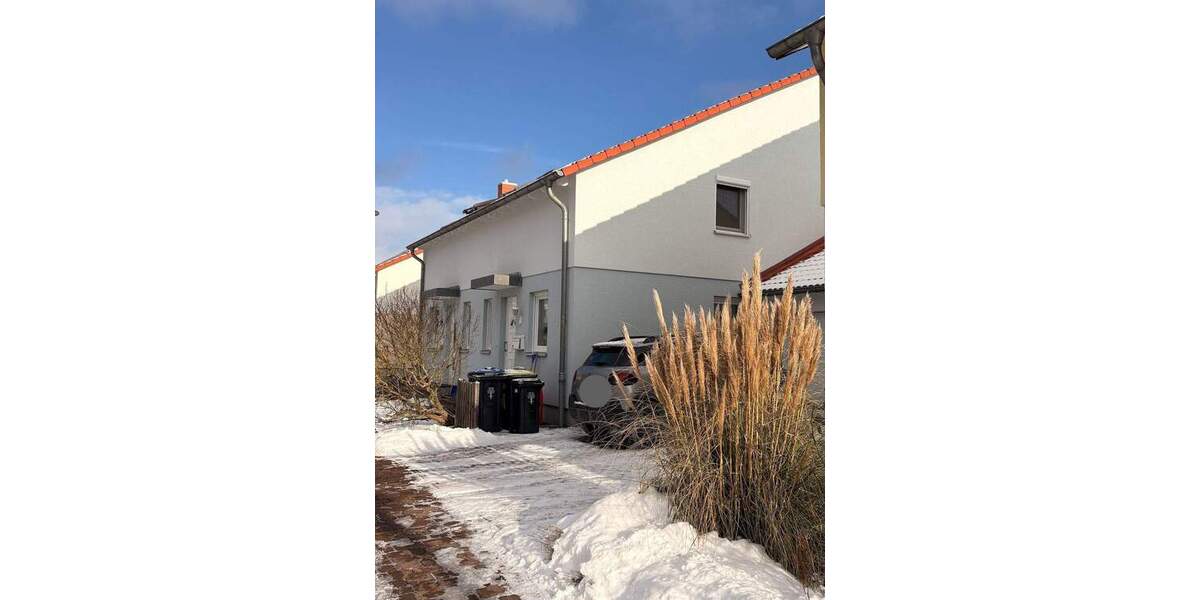 Ihr neues Zuhause: Sonniges Reihenendhaus mit Garten und Garage 4 zimmer