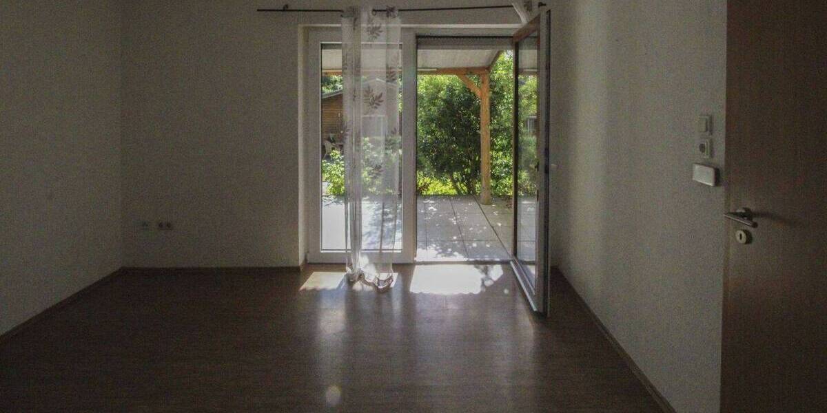 Einfamilienhaus Schwandorf Krondorf - 7 Zimmer, 130 m&sup2;, 299.000&euro; | Angebot:26435050