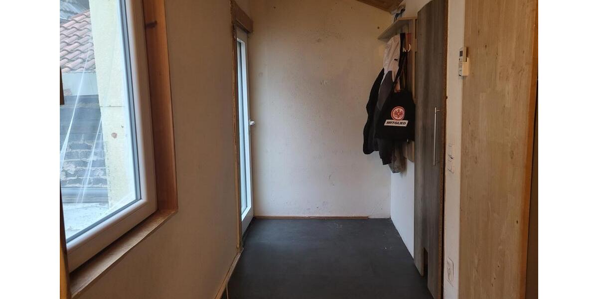 Etagenwohnung Neustadt bei Coburg - 1 Zimmer, 20 m&sup2;, 350&euro; | Angebot:24813869