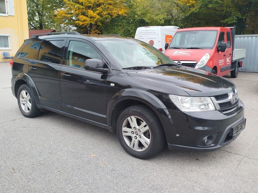 Fiat Freemont 105.000 km 8.500 € Passau 94032