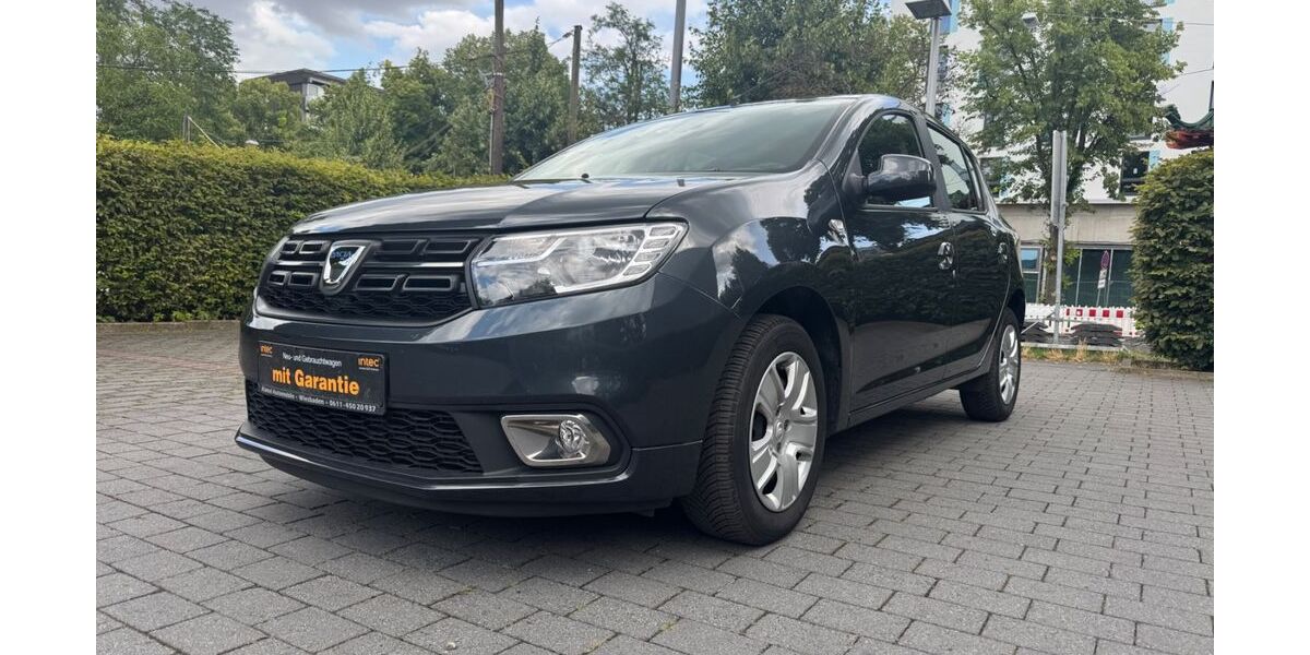 Dacia Sandero 21.300 km 8.900 &euro; Wiesbaden 65197