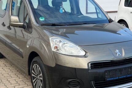 Peugeot Partner 138.900 km 4.900 &euro; Salzgitter 38229
