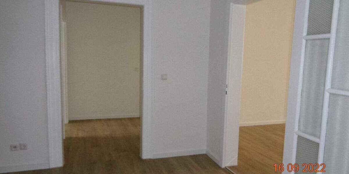 Etagenwohnung Naumburg (Saale) Naumburg - 3 Zimmer, 105 m&sup2;, 755&euro; | Angebot:26378199