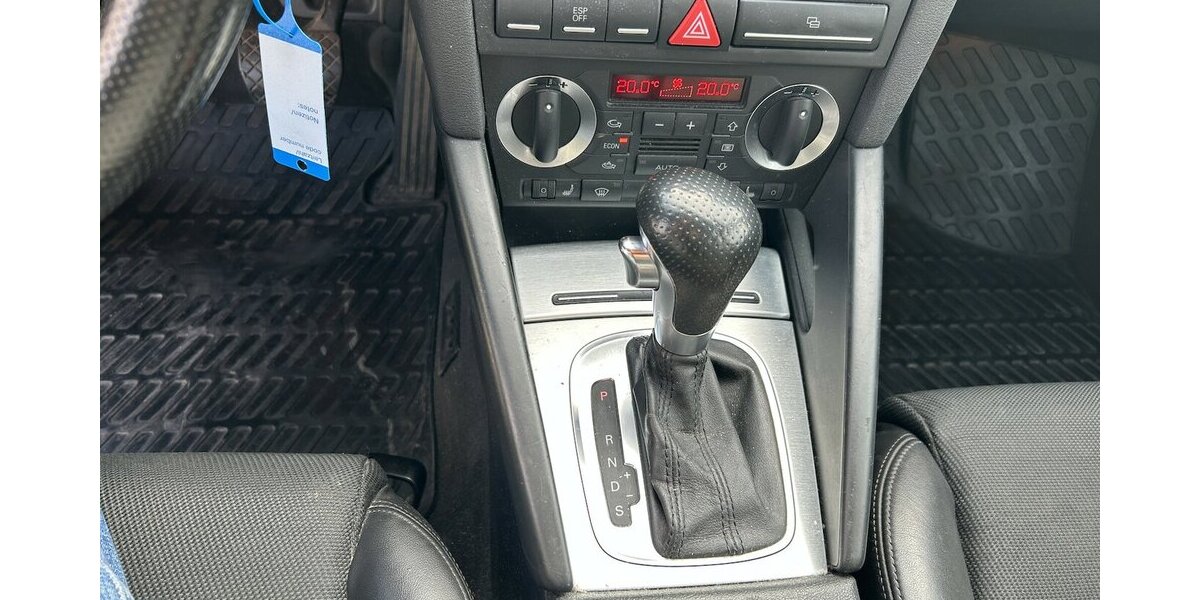 Audi A3 2.0 TDI S line Sportpaket plus Aut.Xenon Leder 265.000 km 4.200 &euro; Altdorf 84032