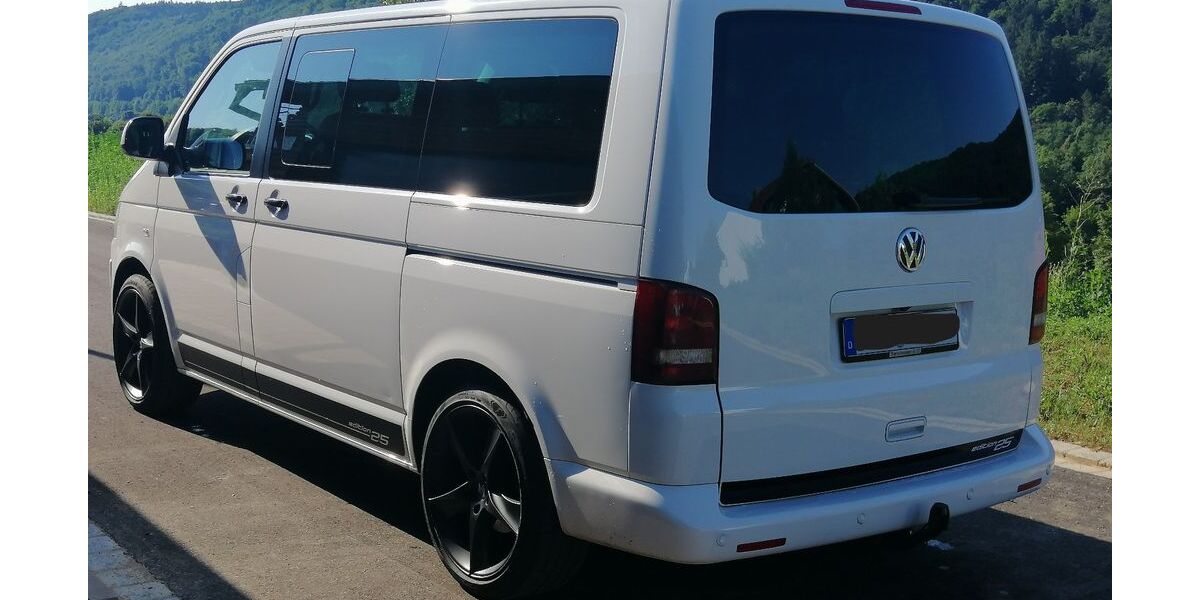 VW T5 Multivan 260.000 km 17.100 &euro; Riedenburg 93339