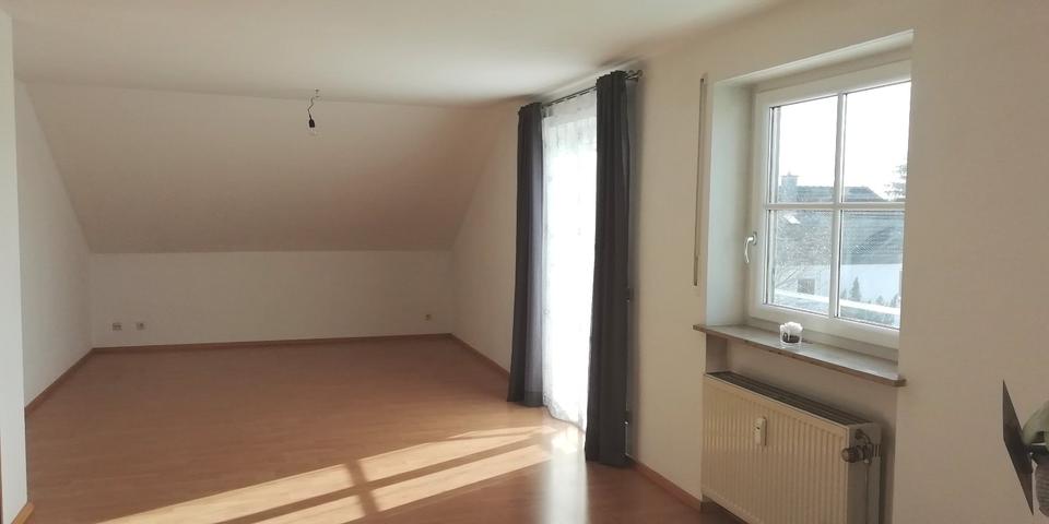 Dachgeschoßwohnung Ingolstadt Münchener Straße - 2 Zimmer, 53 m&sup2;, 235.000&euro; | Angebot:26234723