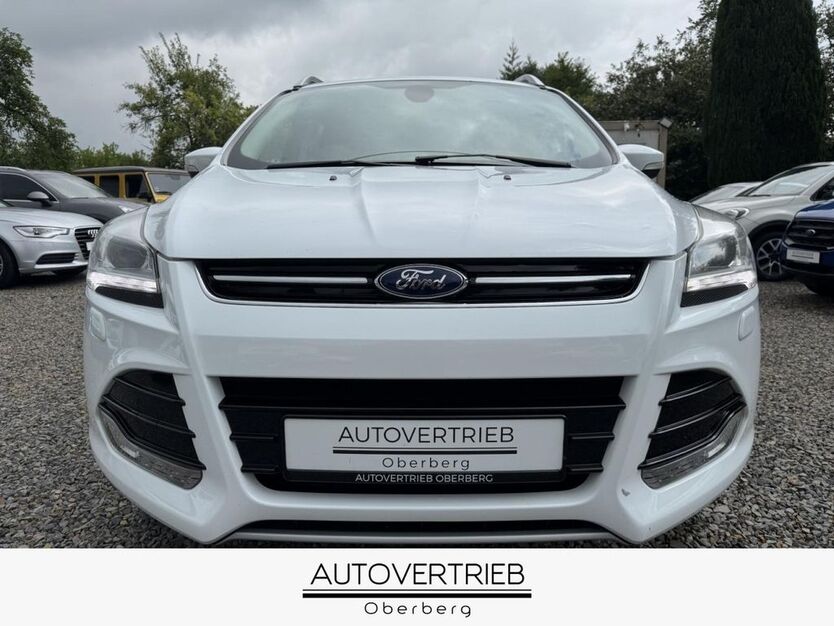 Ford Kuga 145.000 km 11.990 € Waldbröl 51545