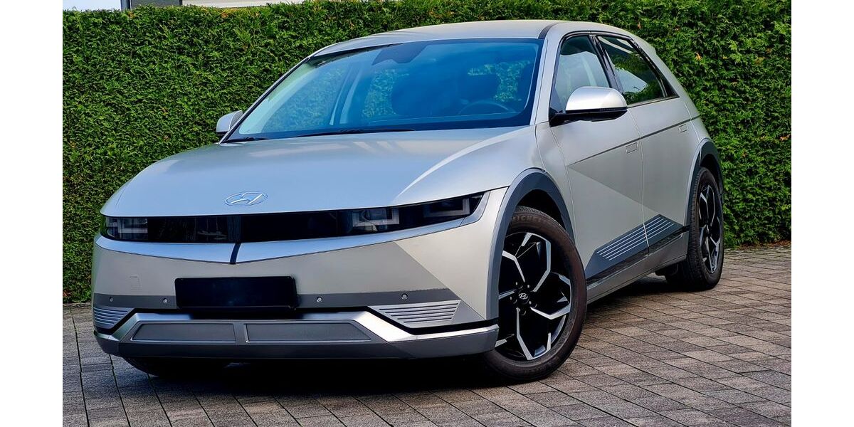 Hyundai IONIQ 5 27.000 km 23.500 &euro; Bad Lippspringe 33175