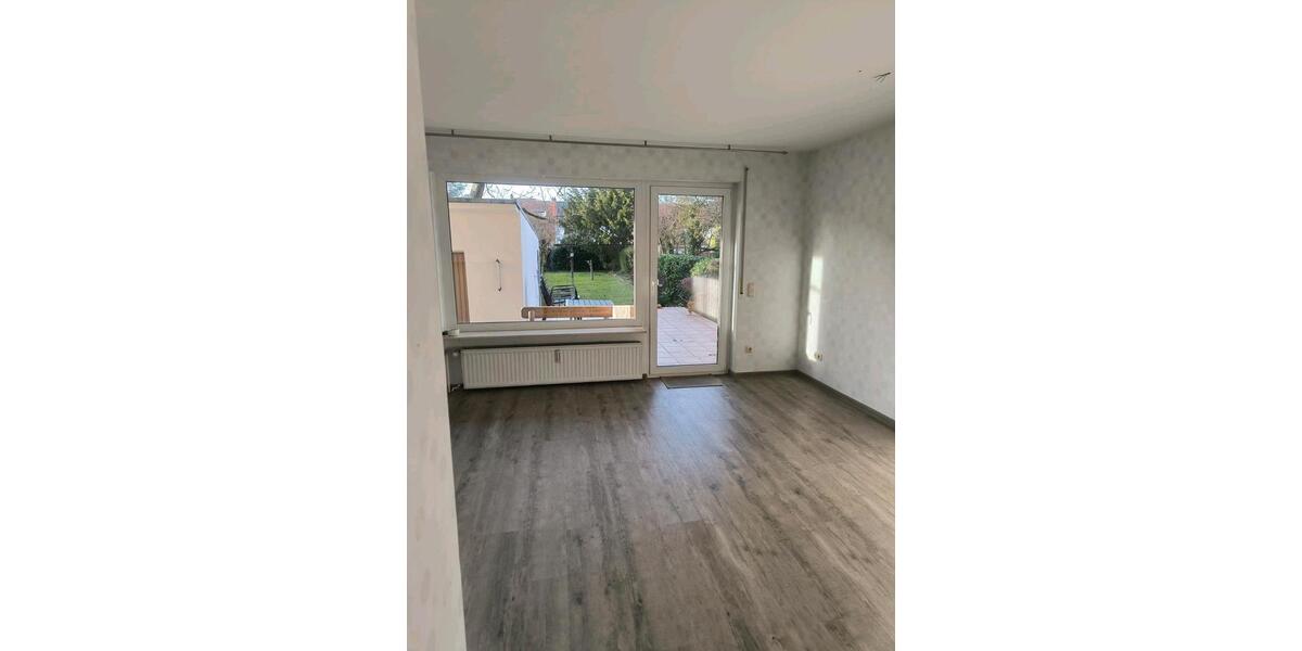 Erdgeschoßwohnung Hanau - 2.5 Zimmer, 89 m&sup2;, 1.295&euro; | Angebot:24957461