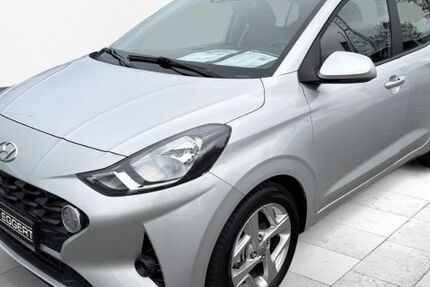 Hyundai i10 45.628 km 13.990 &euro; Bergen auf Rügen 18528