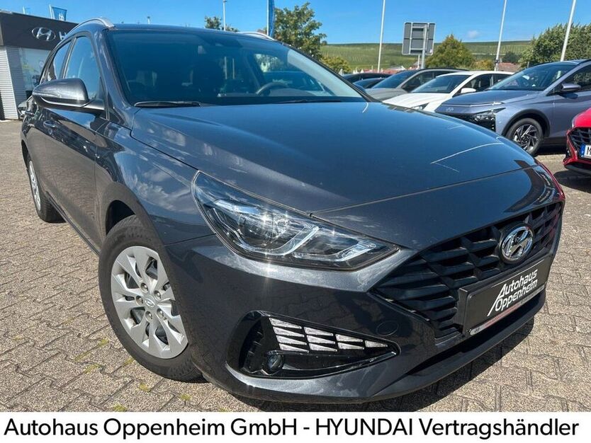 i30