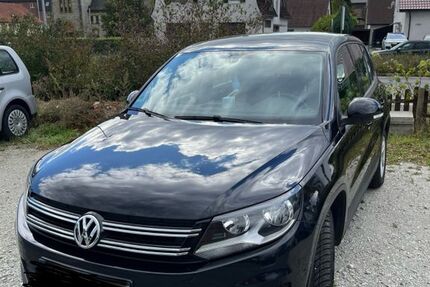VW Tiguan 105.000 km 10.400 &euro; Bielefeld 33689