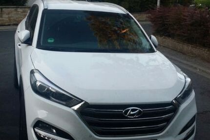 Hyundai TUCSON 120.000 km 14.500 &euro; Limburg an der Lahn - Staffel 65556