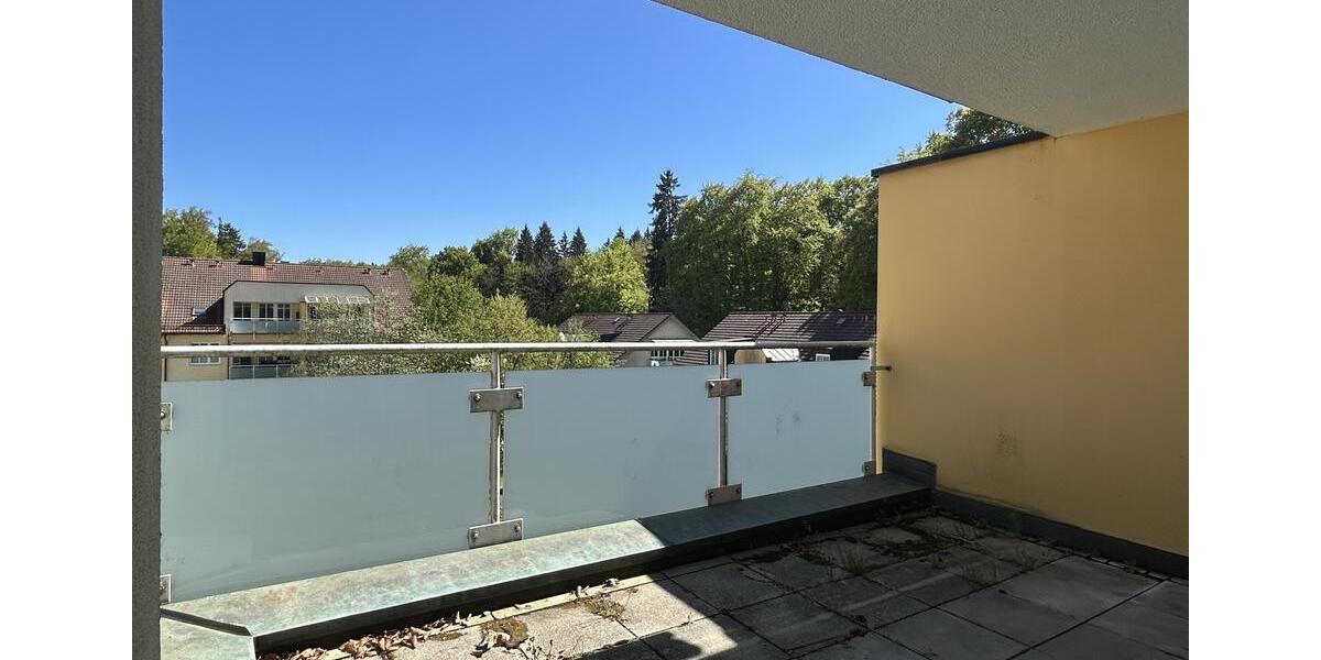 Dachgeschoßwohnung Geretsried - 3 Zimmer, 74 m&sup2;, 1.110&euro; | Angebot:26662104