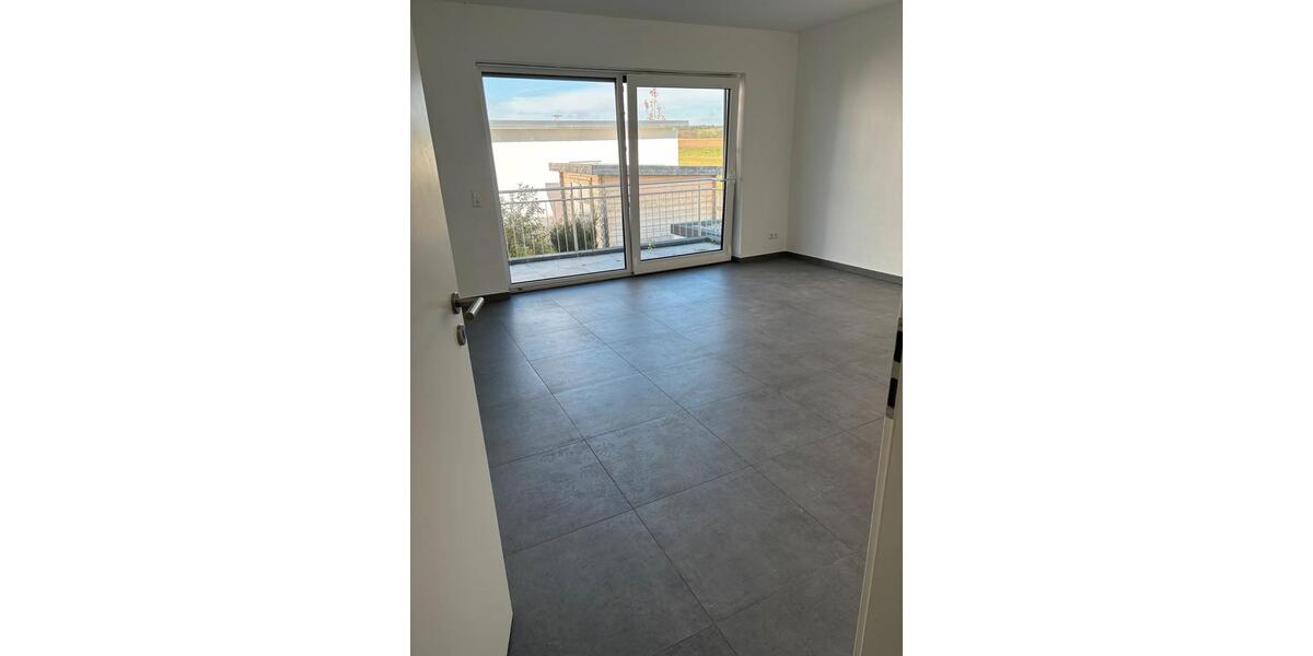 Etagenwohnung Ulm Donautal - 5 Zimmer, 155 m&sup2;, 1.900&euro; | Angebot:25397864