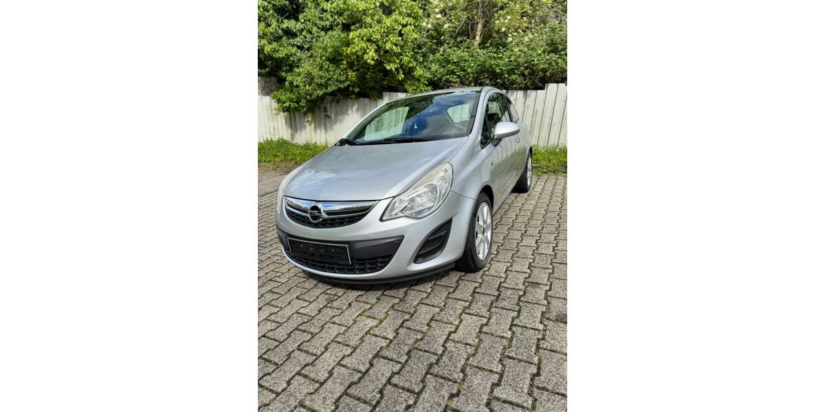 Opel Corsa 160.000 km 2.750 &euro; Köln 51107