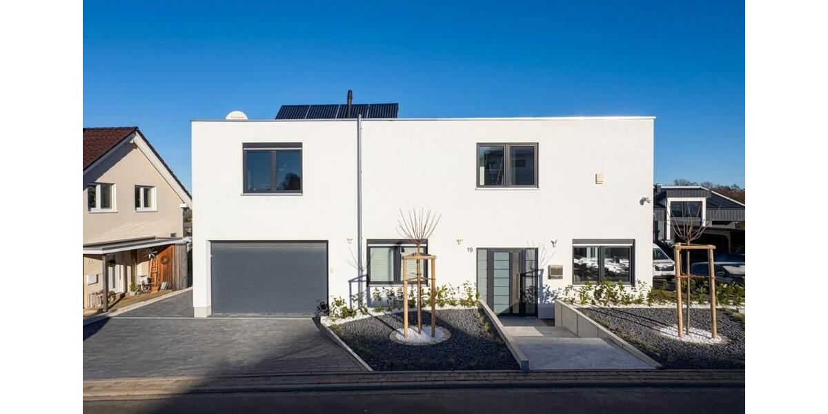 Einfamilienhaus Kassel Bad Wilhelmshöhe - 6.5 Zimmer, 283 m&sup2;, 2.830&euro; | Angebot:25423880