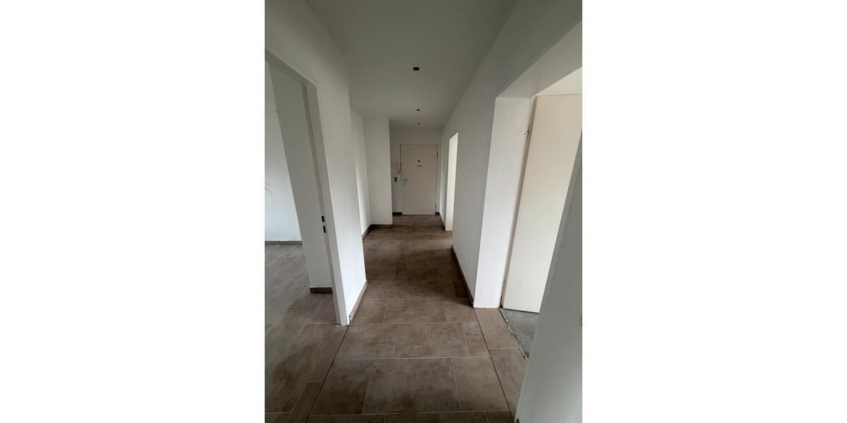 Etagenwohnung Königslutter am Elm - 3 Zimmer, 85 m&sup2;, 720&euro; | Angebot:26505948