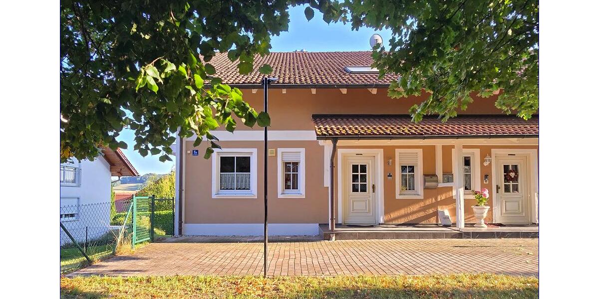 Doppelhaushälfte Kößlarn - 10 Zimmer, 195 m&sup2;, 1.700&euro; | Angebot:24245179