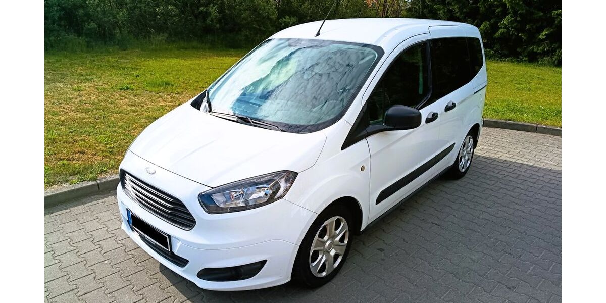 Ford Tourneo Courier 60.900 km 6.990 &euro; ruhland 01945