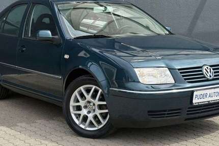 VW Bora 92.012 km 5.990 &euro; Berlin 12435