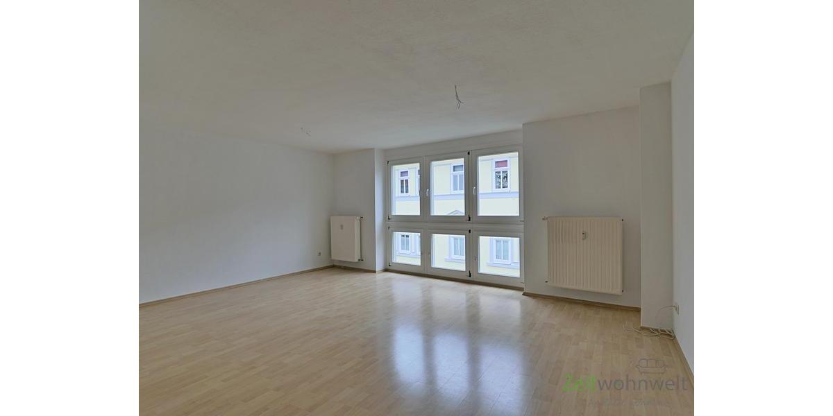 (12236_08) MGN: renovierte 2-Zimmer-Wohnung in der Innenstadt, preiswerte Einbauküche und Möbel möglich - Etagenwohnung Meiningen | Angebot:27306747